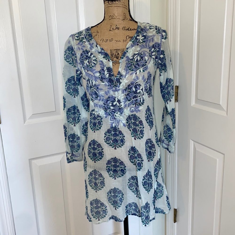 Beautiful swim suit cover-up